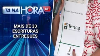 GDF entrega mais 33 escrituras para templos e instituições | Tá na hora DF
