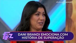 Dani Brandi se emociona ao ter história contada no Domingo Legal | Fofocalizando 22/09/25