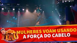 Mulheres voam usando a força do cabelo | Circo do Tiru (07/12/24)