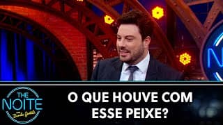 Carpa com rosto de humano rouba a cena na Inglaterra | The Noite (25/11/24)