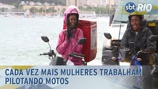 Cada vez mais mulheres trabalham pilotando motos