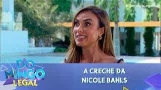 Narcisa invade casa de Nicole Bahls e conhece sua irmã gêmea | Domingo Legal