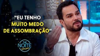 Luciano Camargo já viu assombração dentro de casa | The Noite (24/12/24)