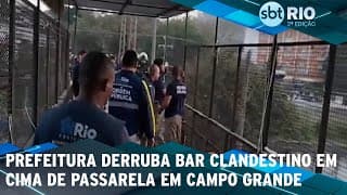 Prefeitura derruba bar clandestino em cima de passarela de Campo Grande