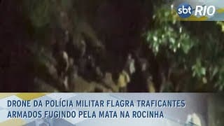 Drone da Polícia Militar flagra traficantes armados fugindo pela mata na Rocinha