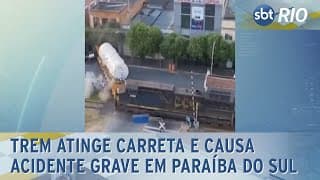 Trem atinge carreta e causa acidente grave em Paraíba do Sul