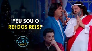 Sósias de Roberto Carlos cantam "Jesus Cristo" e Inri Cristo aparece! | The Noite (17/12/24)