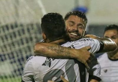 Com três de Sobis, Ceará supera River-PI e conquista sua primeira vitória na Copa do Nordeste