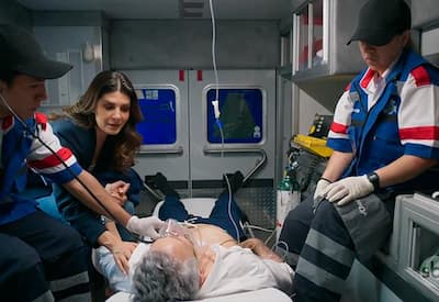 Sérgio desmaia e é levado ao hospital com suspeita de infarto