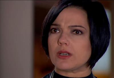 Nesta terça (10), Vitória tenta convencer Cristina a não se casar