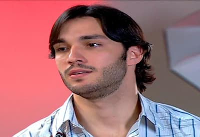 Adam desiste de se casar com Cristina e não vai à igreja