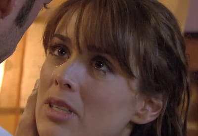 Nesta segunda-feira (15), Maria José pergunta o que Alessandro sente por ela