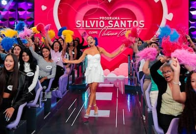 Patricia Abravanel celebra o Dia dos Namorados com Programa Silvio Santos especial