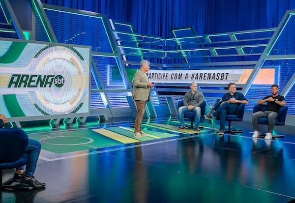 Arena SBT discute "fico" de Dudu e recebe Sérgio, ídolo do Palmeiras