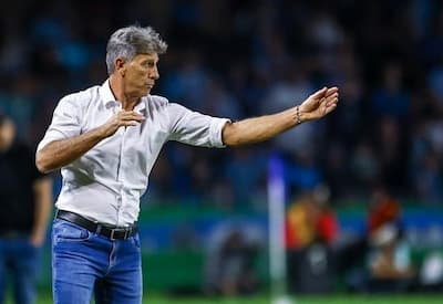 Grêmio enfrenta crise após sexta derrota consecutiva no Brasileirão