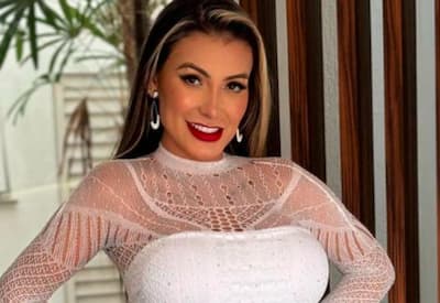 Andressa Urach relembra corpo sem plásticas em foto antiga de biquíni