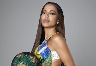 Anitta mostra ultrassom e deixa fãs pensativos sobre gravidez: "Ele não é lindo?"