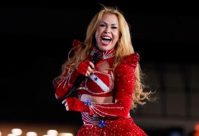 Joelma aparece sem maquiagem, imagem viraliza e internet comenta