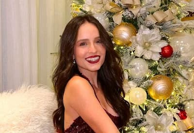 Larissa Manoela celebra Natal com o marido, André Luiz Frambach; veja fotos