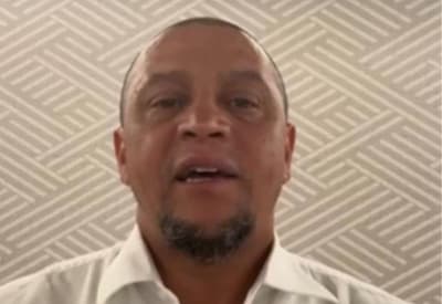 Roberto Carlos dorme no CT do Real Madrid após separação