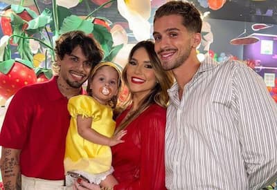 Zé Felipe se declara para João Guilherme durante festa: "Te amo muito"