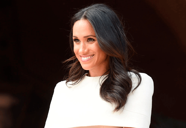 Meghan Markle compartilha foto inédita da filha com príncipe Harry