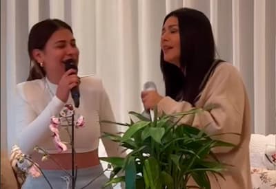 Simone e Simaria cantam juntas e fãs piram com possível retorno da dupla
