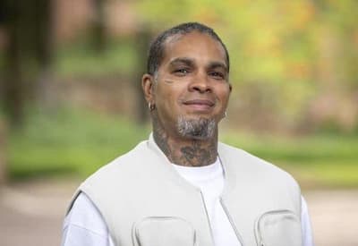 Rodriguinho revela arrependimento por participar de reality show