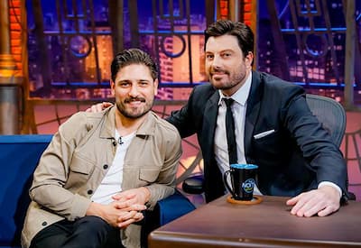Sucesso nos palcos e nas telas, Daniel Rocha é o convidado do The Noite desta segunda (5)