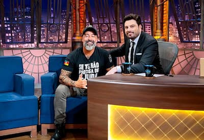 Cris Pereira no The Noite: 30 anos de risadas, personagens icônicos e ação no Rio Grande do Sul