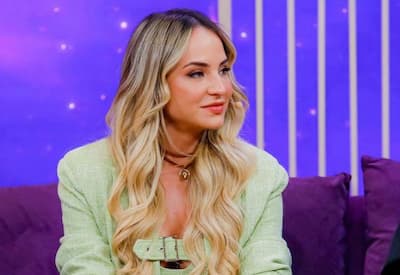 Gabi Martins revela que levou bolo de Danilo Gentili; assista