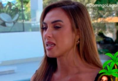 Narcisa invade mansão de Nicole Bahls e conhece animais