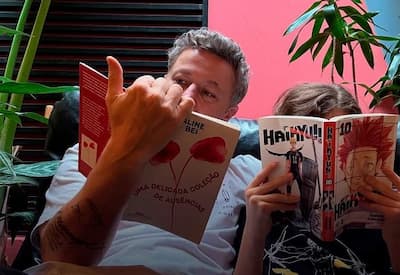 Lucas Lima celebra 11 anos do filho, Theo, com fotos raras