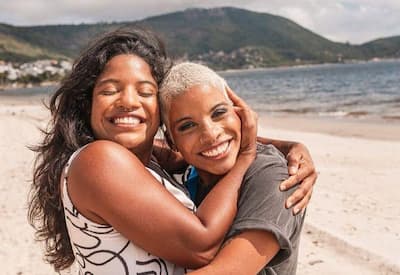 Irmã de Juliana Marins compartilha homenagem emocionante à jovem