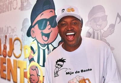 À espera de Bento, Thiaguinho faz festa só para os homens: "Meu maior show será ser pai"