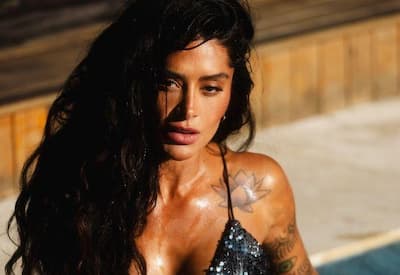 Aline Campos mostra antes e depois de remoção de tatuagem na perna