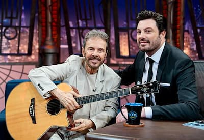 Paulo Massadas abre o baú de hits no The Noite desta terça (8): "Fiquei encantado e quis encantar"