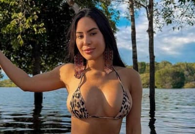 Isabelle Nogueira rebate críticas após posar de biquíni