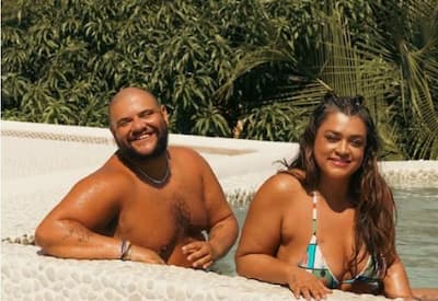 Gominho faz homenagem a Preta Gil durante parada em Aparecida do Norte