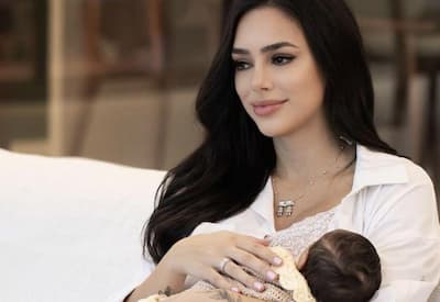 Bruna Biancardi compartilha ensaio de fotos de Mel, segunda filha com Neymar