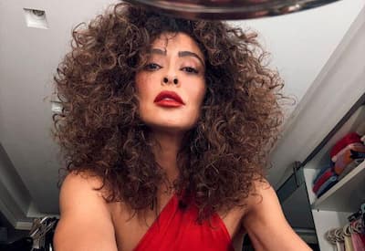 Juliana Paes retoma o posto de Rainha de Bateria da Viradouro após 17 anos