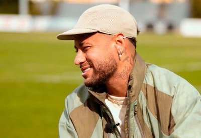 Neymar reflete sobre paternidade e se emociona ao falar dos quatro filhos