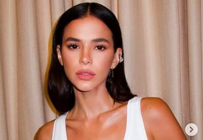 Convite de festa de Bruna Marquezine teria vazado na internet
