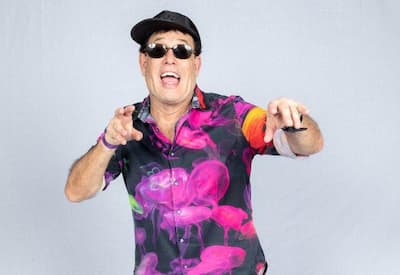 Porta dos Desesperados volta ao SBT com apresentação de Sérgio Mallandro