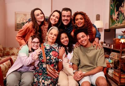"E Agora, Quem Vai Ficar com a Mamãe?": SBT lança minissérie sobre amor, memória e envelhecimento