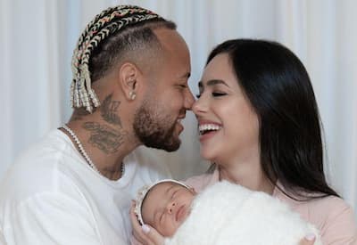 Neymar exige contrato de confidencialidade de babás que cuidam de suas filhas
