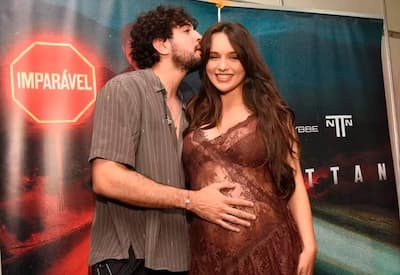 Grávida de 8 meses, Rafa Kalimann posa ao lado de Nattan no Caldas Country 2025