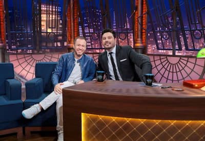 No The Noite desta segunda-feira (29), Tiago Leifert chega para falar de futebol, video game e The Voice Brasil