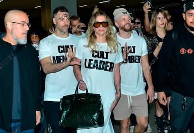 Kesha desembarca em São Paulo para show em festival de Carnaval