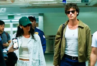 Bruna Marquezine e Shawn Mendes são flagrados juntos em aeroporto de Salvador